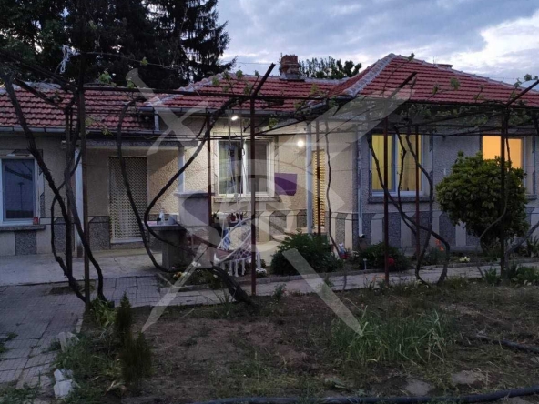 Къща в с. Гранит, Област Стара Загора - 90 кв.м за 255 €/кв.м - Снимка #1