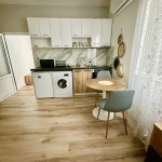 Дава се под наем Двустаен апартамент в Пловдив, Център - 60 кв.м за 306 € - Снимка #1