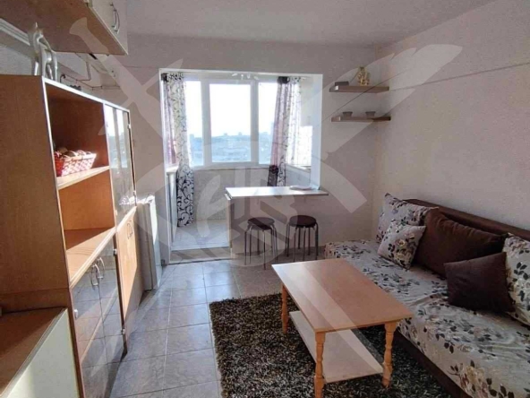 Дава се под наем Едностаен апартамент в Варна, Левски - 18 кв.м за 224.4 € - Снимка #1