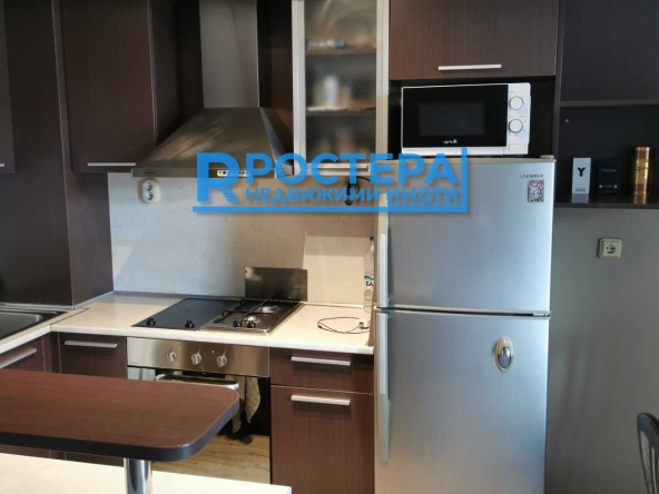 Двустаен апартамент в Търговище, Вароша - 72 кв.м за 737 €/кв.м - Снимка #1