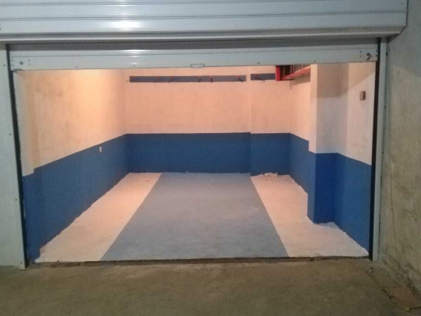 Дава се под наем Гараж / Паркомясто в Русе, Хъшове - 18 кв.м за 76.5 € - Снимка #1