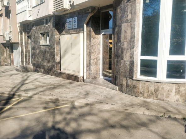 Заведение в Бургас, Зорница - 225 кв.м за 676 €/кв.м - Снимка #1