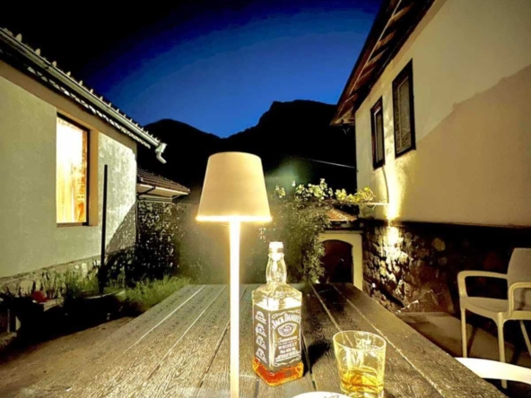 Къща в с. Гложене, Област Ловеч - 207 кв.м за 493 €/кв.м - Снимка #1