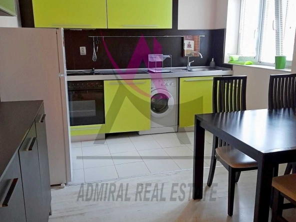 Дава се под наем Двустаен апартамент в Варна, Център - 60 кв.м за 478.38 € - Снимка #1