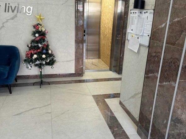 Дава се под наем Тристаен апартамент в Пловдив, Южен - 90 кв.м за 648.21 € - Снимка #1