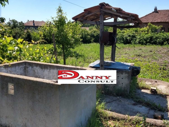 Къща в Велико Търново, Акация - 70 кв.м за 139 €/кв.м - Снимка #1