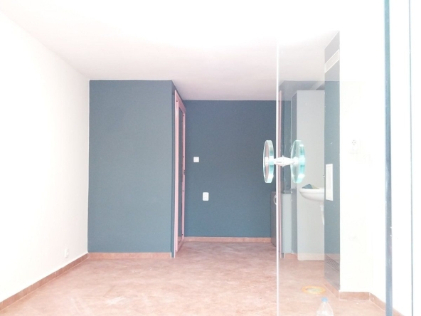 Дава се под наем Магазин в София, Лозенец - 20 кв.м за 298.86 € - Снимка #1