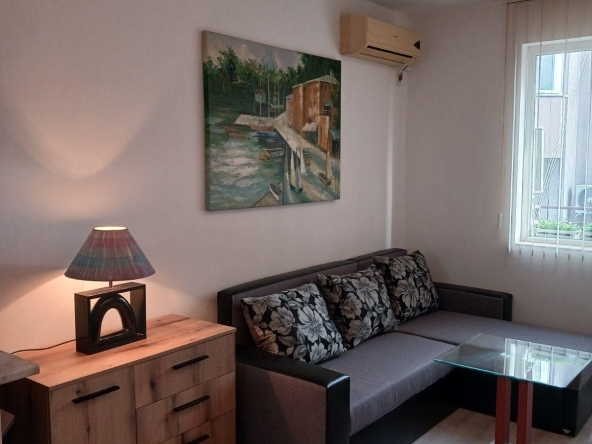 Дава се под наем Двустаен апартамент в Варна, Погреби - 50 кв.м за 498.27 € - Снимка #1