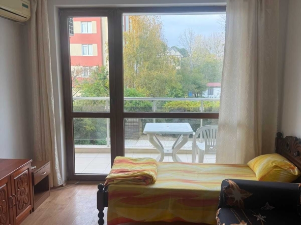 Дава се под наем Едностаен апартамент в к.к. Слънчев бряг - 32 кв.м за 298.86 € - Снимка #1