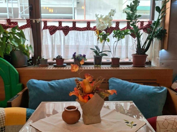 Заведение в Стара Загора, Аязмото - 60 кв.м за 1777 €/кв.м - Снимка #1