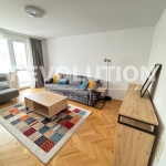 Дава се под наем Четиристаен апартамент в Варна, ВИНС - 100 кв.м за 598.23 € - Снимка #1