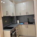 Дава се под наем Тристаен апартамент в Варна, Център - 72 кв.м за 598.23 € - Снимка #1
