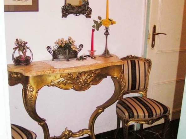 Тристаен апартамент в София, Център - 92 кв.м за 2717 €/кв.м - Снимка #1