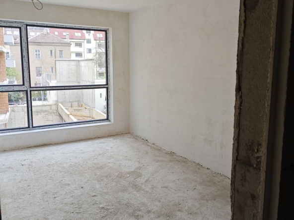 Двустаен апартамент в София, Център - 70 кв.м за 1313 €/кв.м - Снимка #1