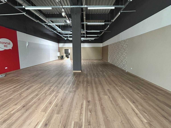 Дава се под наем Магазин в Севлиево - 280 кв.м за 1675.35 € - Снимка #1