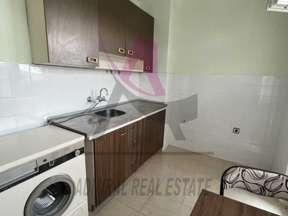 Дава се под наем Двустаен апартамент в Варна, Лятно кино Тракия - 60 кв.м за 408.51 € - Снимка #1