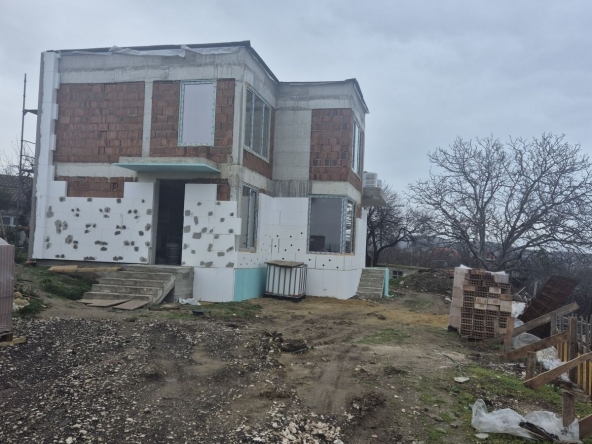 Къща в Варна, м-т Траката - 202 кв.м за 1056 €/кв.м - Снимка #1