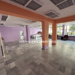 Дава се под наем Магазин в Бургас, Възраждане - 119 кв.м за 1224 € - Снимка #1