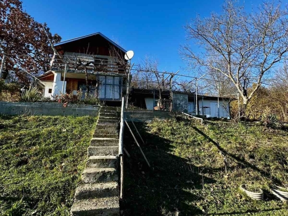 Къща в с. Белиш, Област Ловеч - 48 кв.м за 457 €/кв.м - Снимка #1