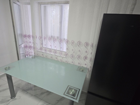 Дава се под наем Едностаен апартамент в София, в.з. Бояна - 50 кв.м за 433.5 € - Снимка #1
