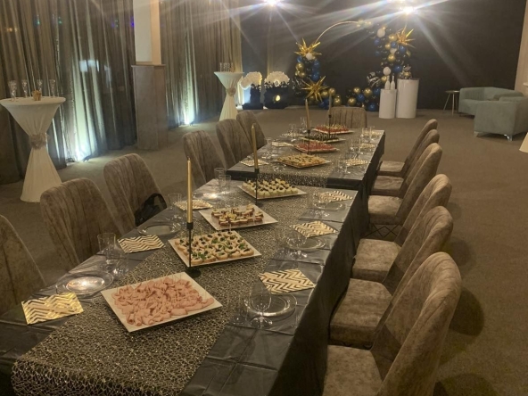 Дава се под наем Зала за събития в Крън -  кв.м за 119.34 € - Снимка #1