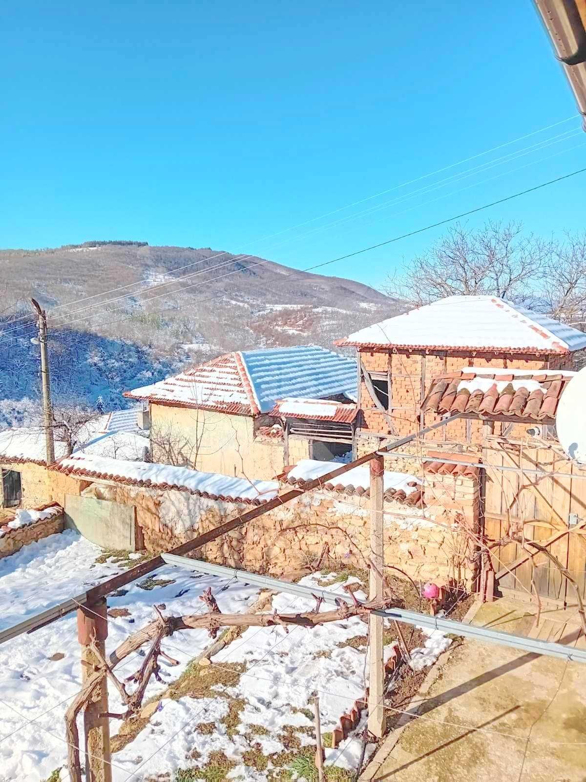 Къща в с. Мраченик, Област Пловдив - 80 кв.м за 319 €/кв.м - Снимка #1