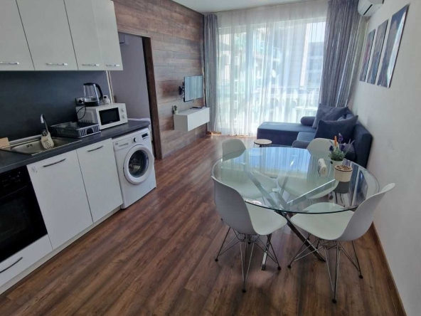 Дава се под наем Двустаен апартамент в Бургас, Сарафово - 50 кв.м за 331.5 € - Снимка #1