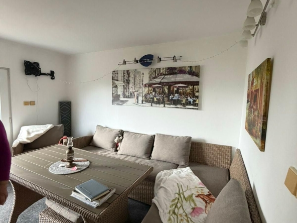 Дава се под наем Едностаен апартамент в Банкя - 30 кв.м за 297.84 € - Снимка #1