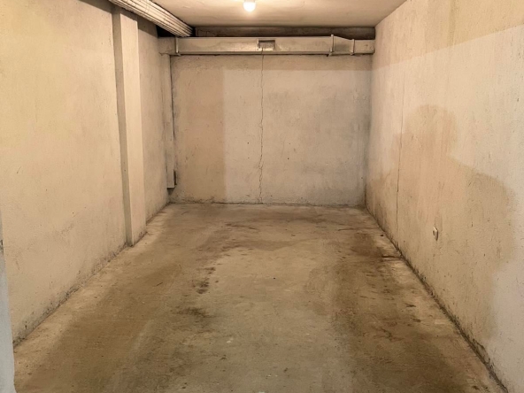 Дава се под наем Гараж / Паркомясто в София, Манастирски ливади - 17 кв.м за 99.45 € - Снимка #1