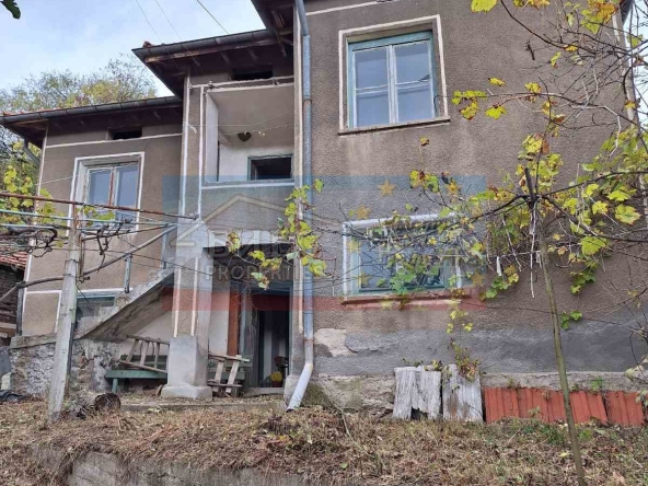 Къща в с. Кременик, Област Кюстендил - 130 кв.м за 314 €/кв.м - Снимка #1