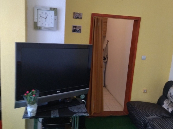 Дава се под наем Ателие в Варна, Център - 30 кв.м за 149.43 € - Снимка #1