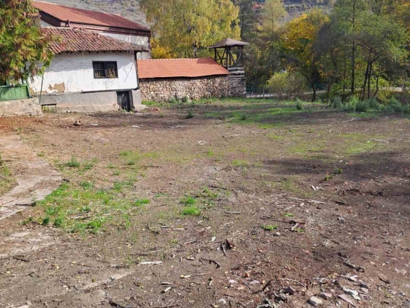 Парцел в с. Елешница, Област София-област - 470 кв.м за 87 €/кв.м - Снимка #1