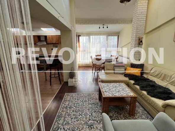 Дава се под наем Тристаен апартамент в Варна, Виница - 116 кв.м за 777.75 € - Снимка #1
