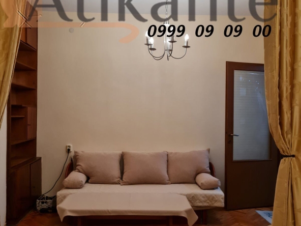 Дава се под наем Двустаен апартамент в София, Център - 60 кв.м за 548.25 € - Снимка #1