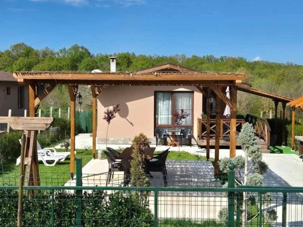 Къща в с. Велика, Област Бургас - 73 кв.м за 1858 €/кв.м - Снимка #1