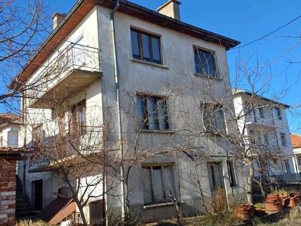 Къща в с. Старцево, Област Смолян - 210 кв.м за 224 €/кв.м - Снимка #1