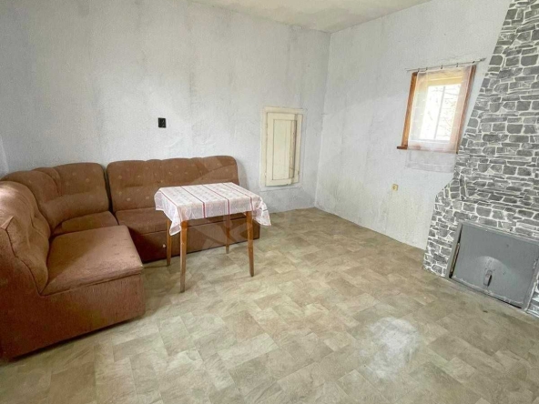 Къща в с. Караджово, Област Пловдив - 40 кв.м за 875 €/кв.м - Снимка #1