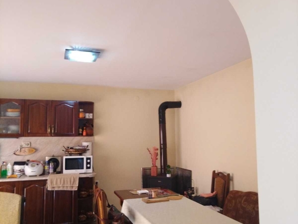 Къща в с. Зайчино ореше, Област Шумен - 106 кв.м за 383 €/кв.м - Снимка #1