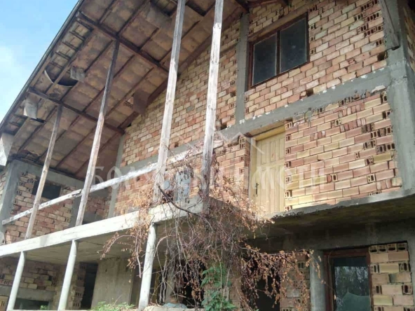 Къща в Килифарево - 100 кв.м за 196 €/кв.м - Снимка #1