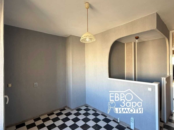 Четиристаен апартамент в Стара Загора, Железник - център - 88 кв.м за 609 €/кв.м - Снимка #1