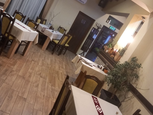 Заведение в Чирпан - 400 кв.м за 483 €/кв.м - Снимка #1