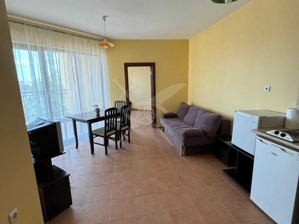 Тристаен апартамент в к.к. Слънчев бряг - 165 кв.м за 340 €/кв.м - Снимка #1