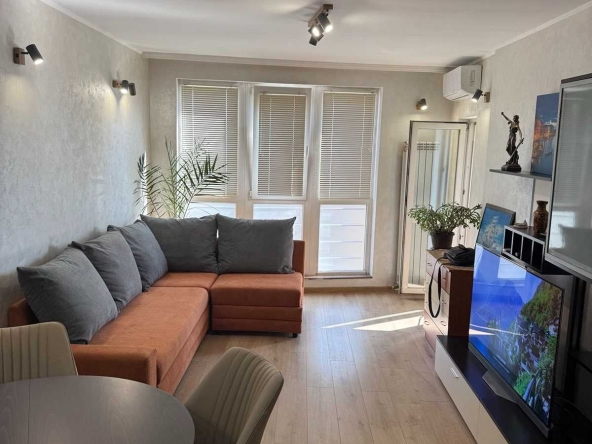 Двустаен апартамент в София, Люлин 3 - 62 кв.м за 1629 €/кв.м - Снимка #1