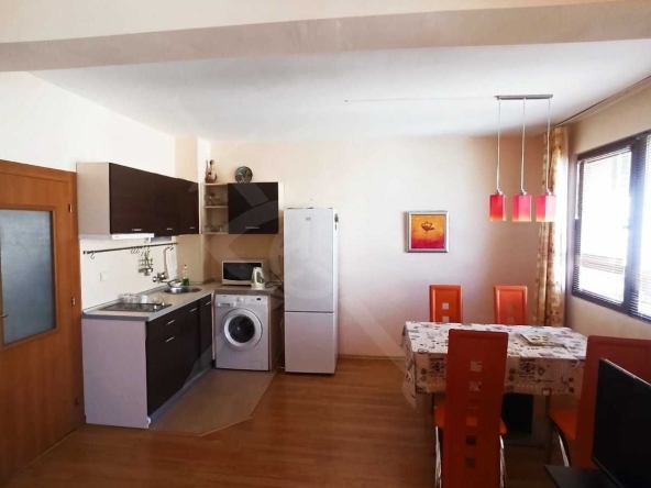 Тристаен апартамент в Приморско - 99 кв.м за 464 €/кв.м - Снимка #1