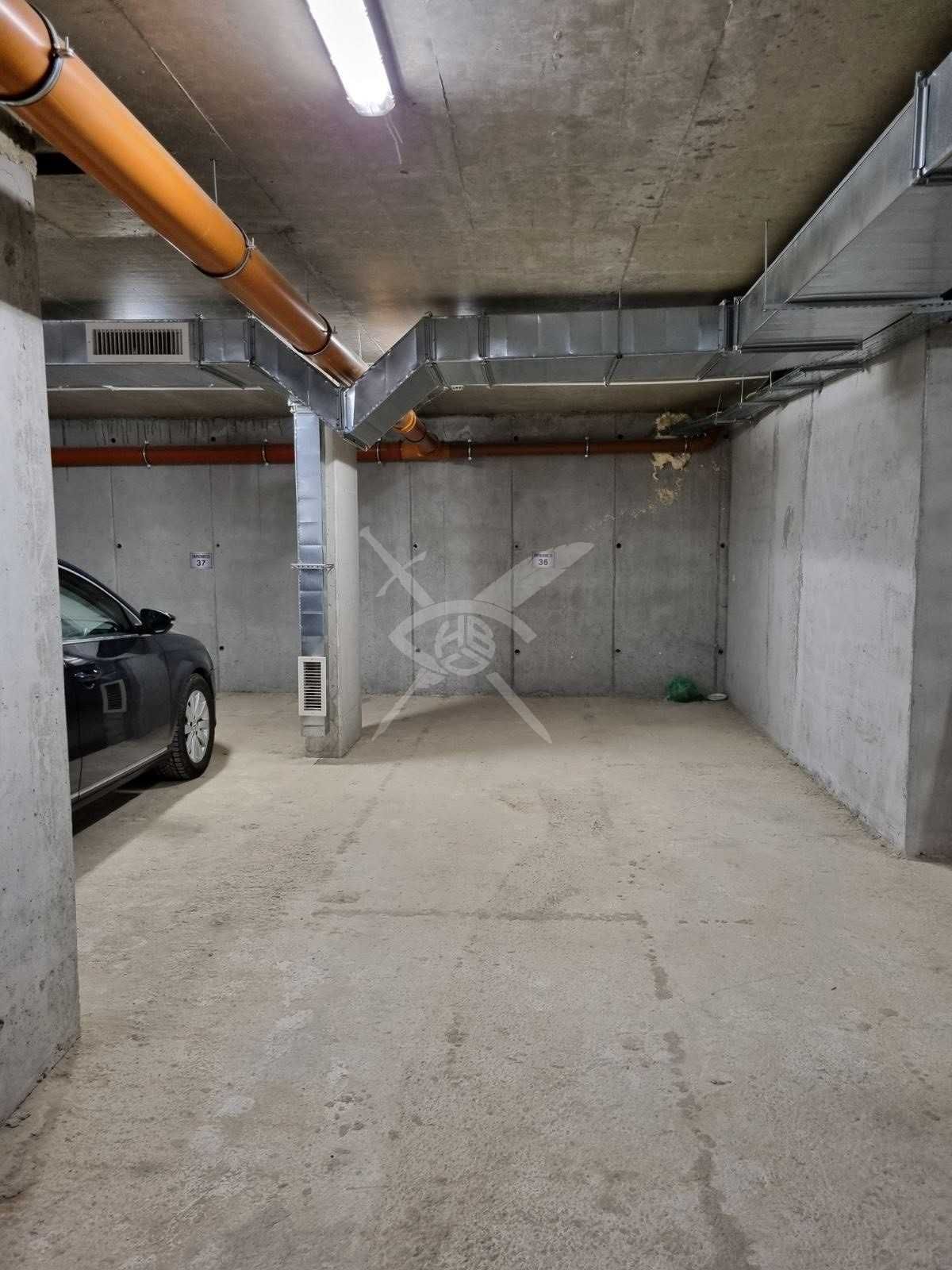 Гараж / Паркомясто в Бургас, Меден рудник - зона Д - 17 кв.м за 390 €/кв.м - Снимка #1
