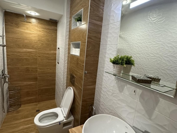 Дава се под наем Едностаен апартамент в София, Бояна - 35 кв.м за 448.8 € - Снимка #1