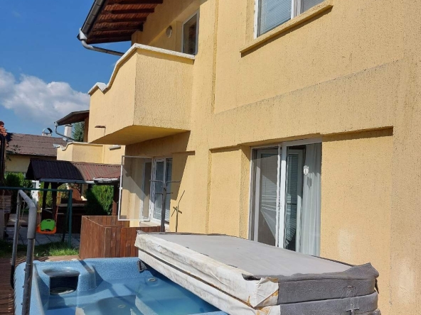 Къща в с. Баня, Област Благоевград - 340 кв.м за 765 €/кв.м - Снимка #1