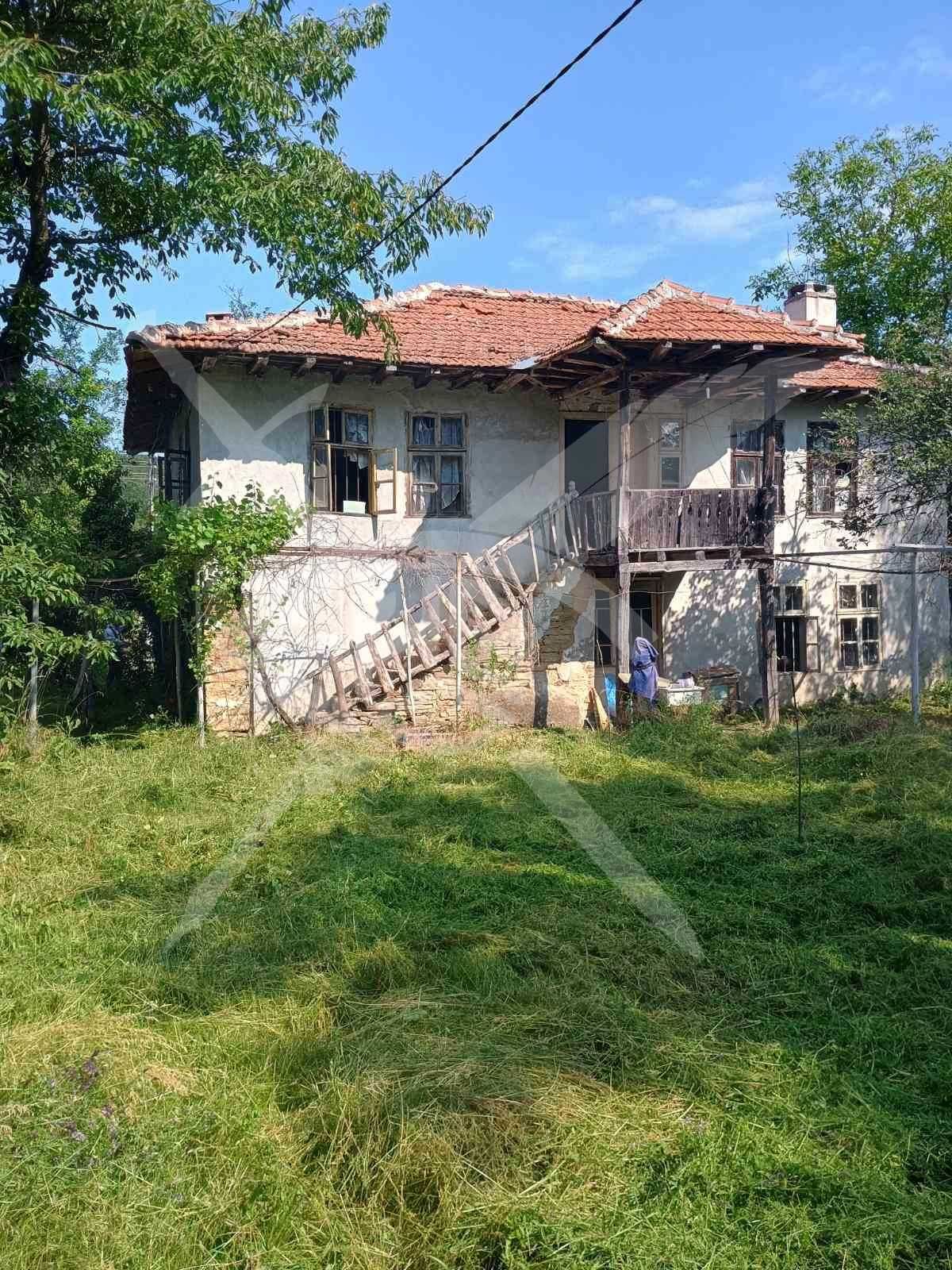 Къща в с. Дъбовица, Област Бургас - 160 кв.м за 96 €/кв.м - Снимка #1