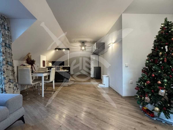 Тристаен апартамент в Бургас, Зорница - 118 кв.м за 1578 €/кв.м - Снимка #1