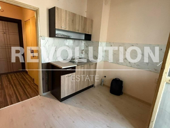 Дава се под наем Двустаен апартамент в Варна, Младост 1 - 45 кв.м за 298.86 € - Снимка #1